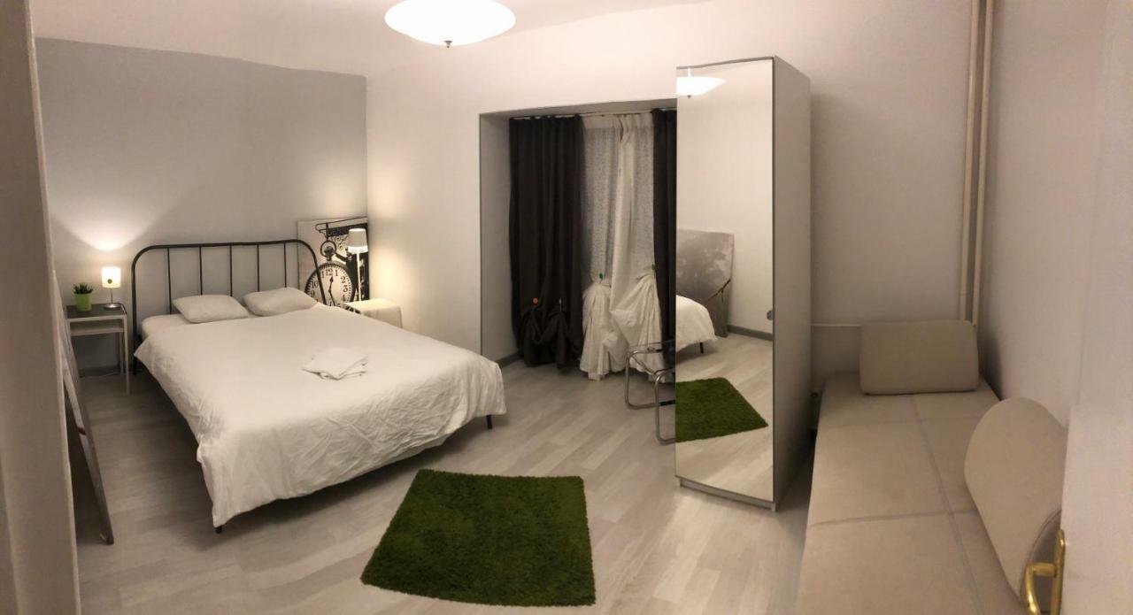 Green Apartment With Terrace 12 Βουκουρέστι Εξωτερικό φωτογραφία