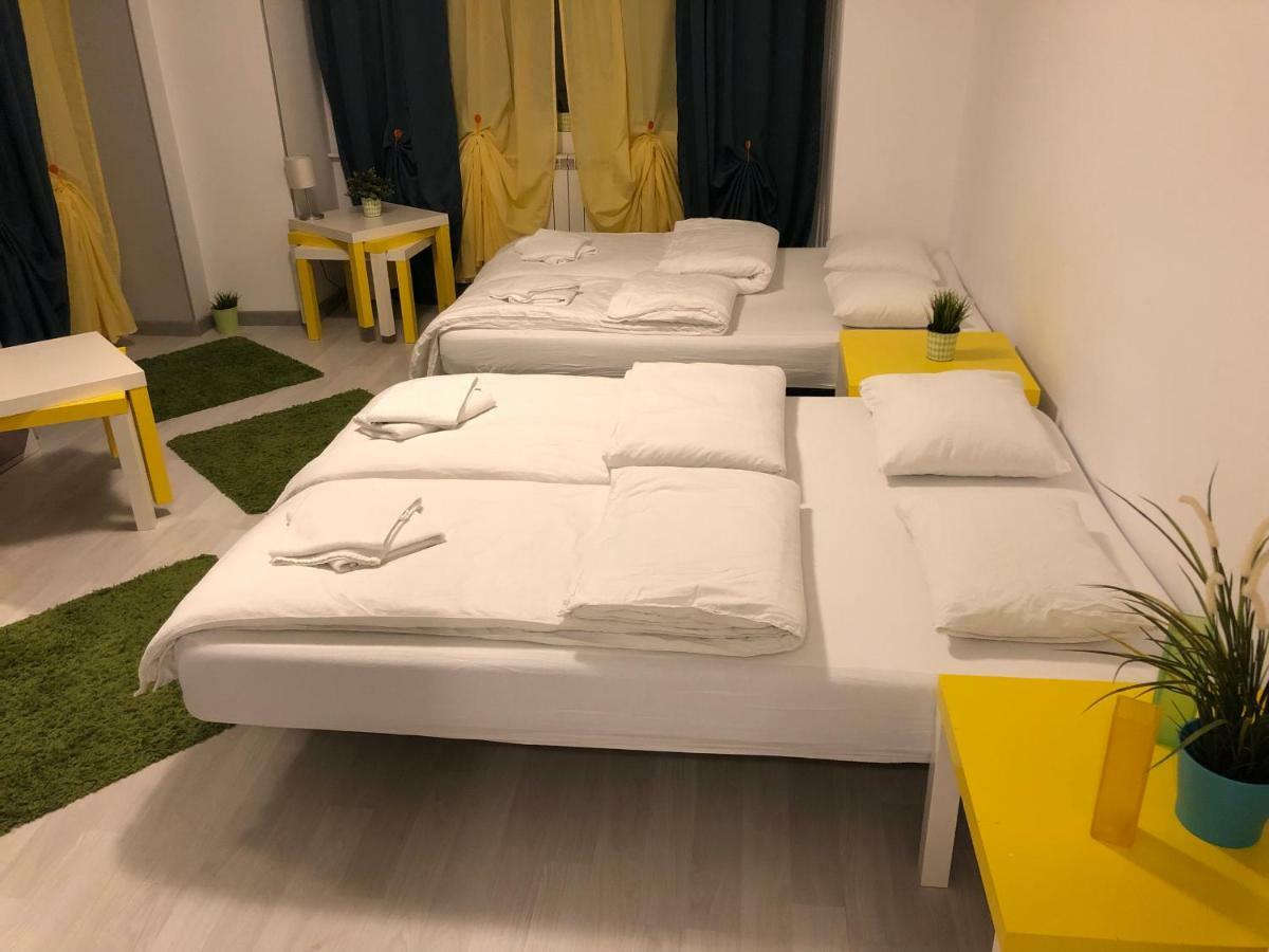 Green Apartment With Terrace 12 Βουκουρέστι Εξωτερικό φωτογραφία